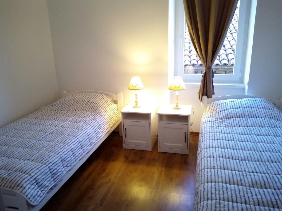 Rosemary Apartment Koper Luaran gambar