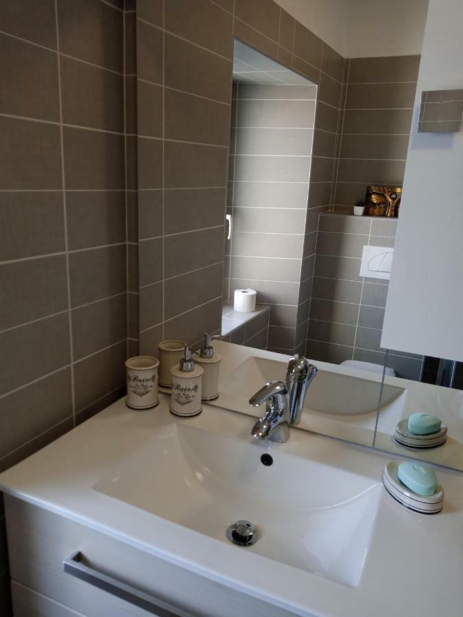 Rosemary Apartment Koper Luaran gambar